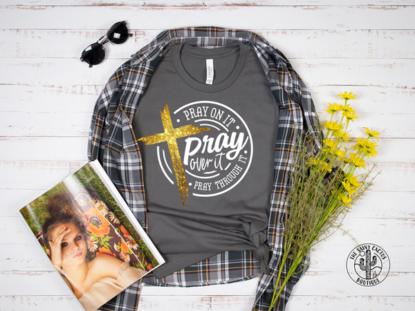 PRAY ON IT WHITE CIRCLE